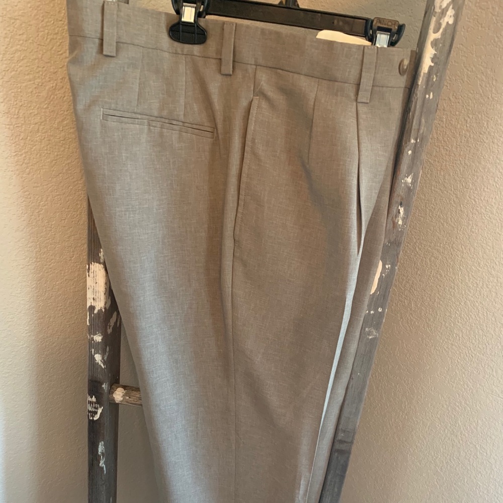 Men’s J.Ferrar Dress Pants/Suit